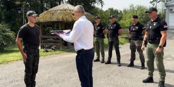 Ректор Криминалистичко-полицијског универзитета присуствовао показној вежби студената који учествују на такмичењу у Будимпешти