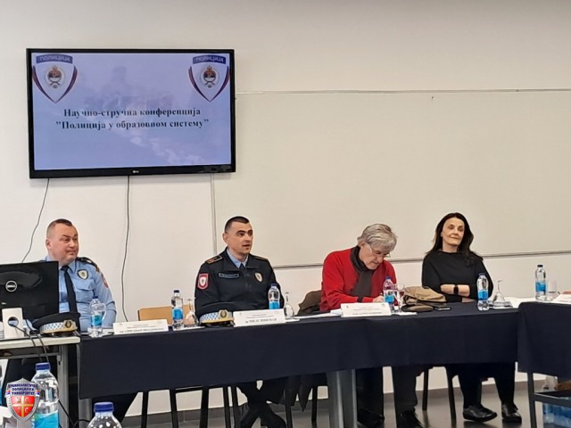Radno_predsednistvo_Konferencije.jpg